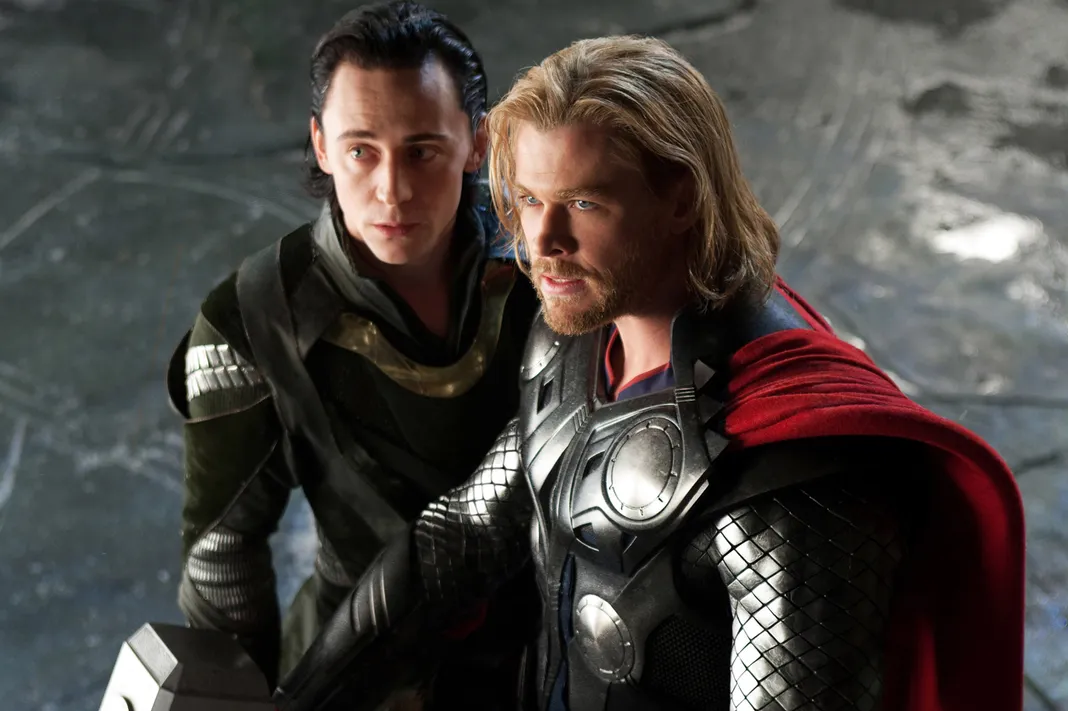 Thor, Tom Hiddleston, Chris Hemsworth, Paramount