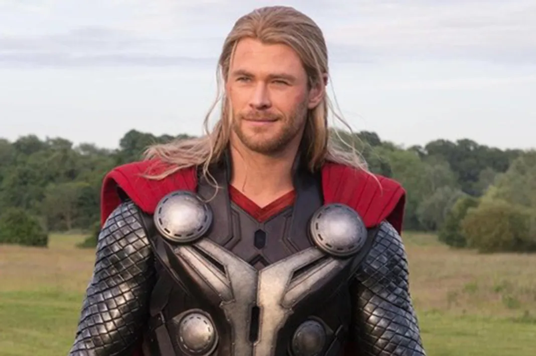 Chris Hemsworth, Thor, Marvel, 042816