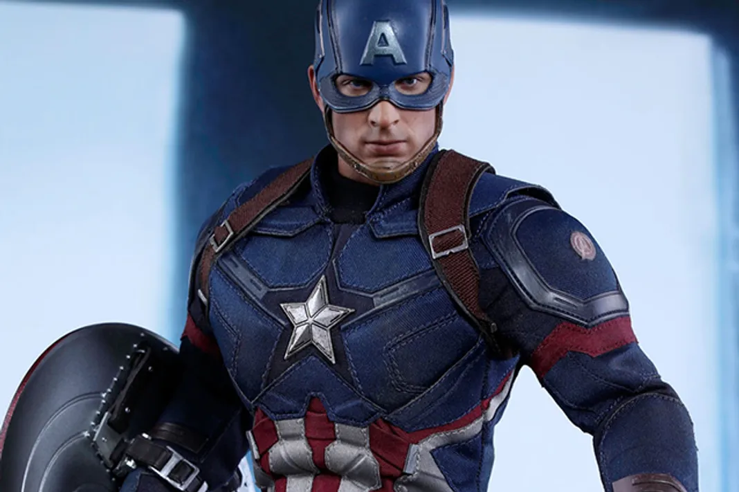 Chris-Evans-Captain-America-Marvel-082616