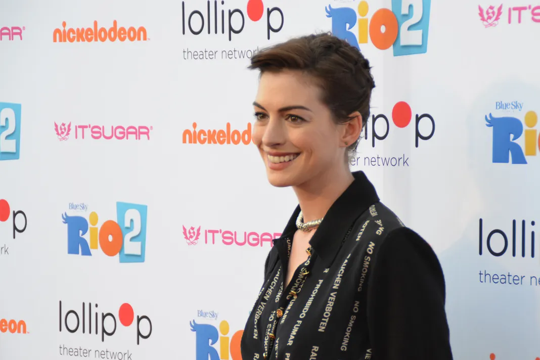Anne Hathaway Red Carpet