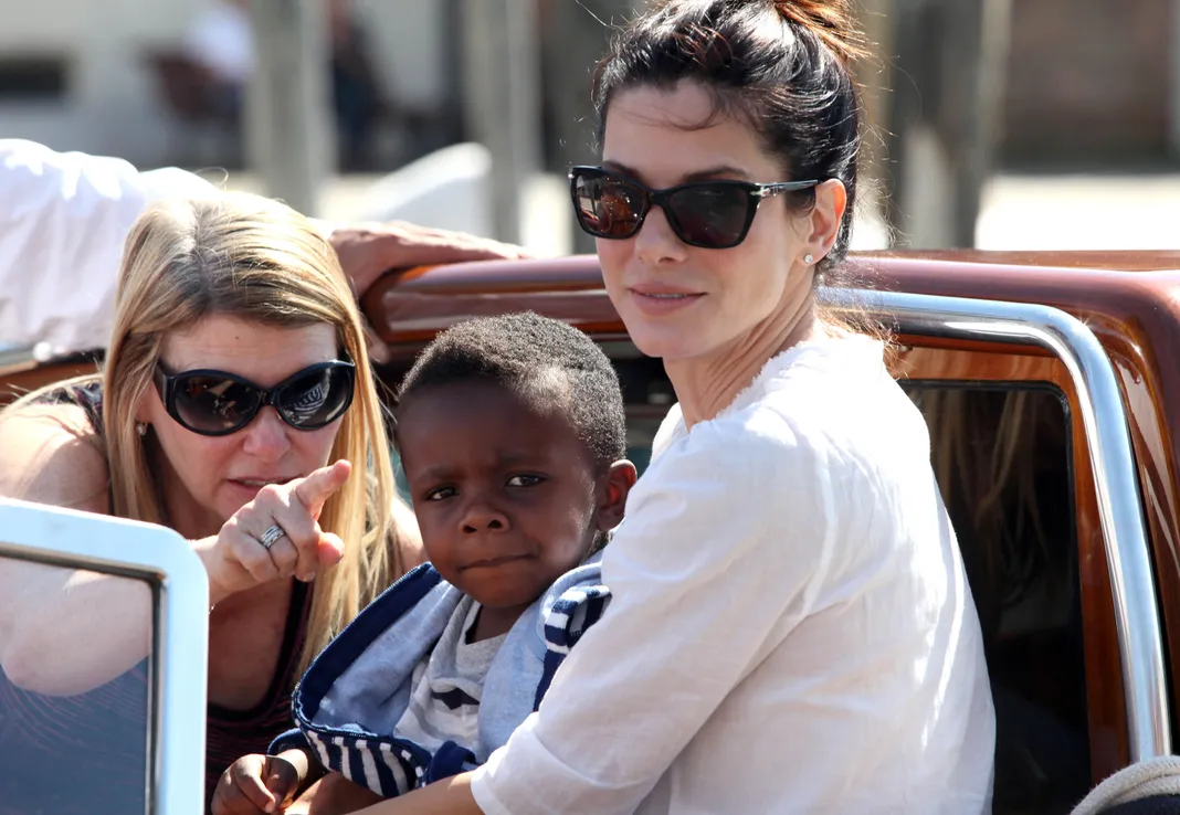 Sandra bullock; son Louis