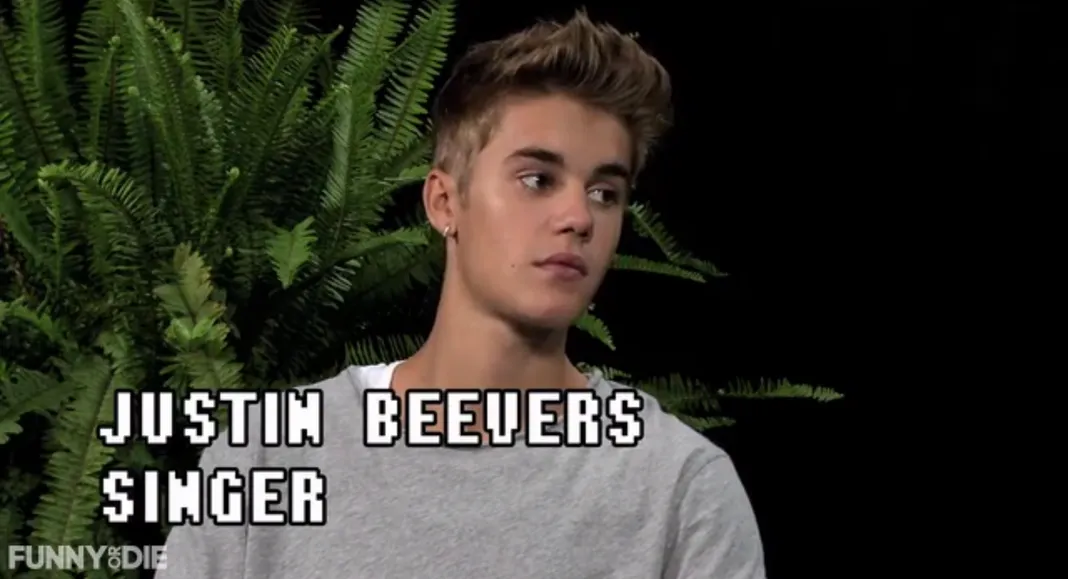 Zach Galifianakis Calls Justin Bieber Out for Being a Douche in