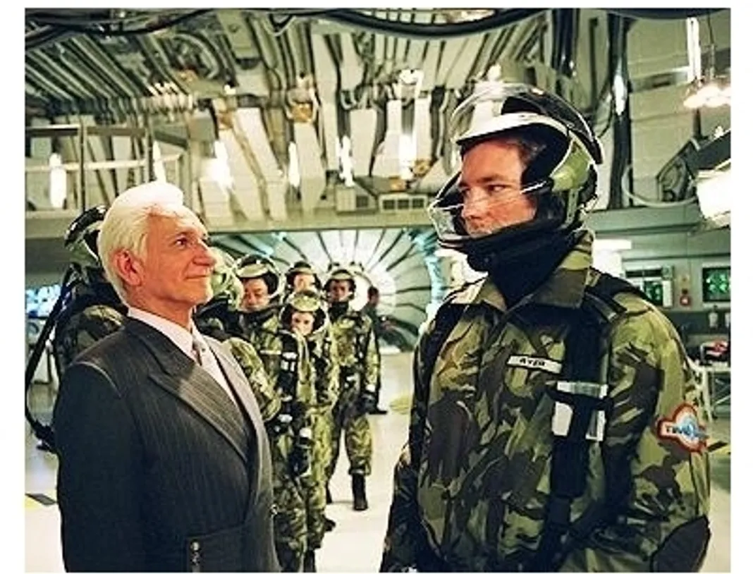 A Sound of Thunder Movie Stills: Ben Kingsley and Edward Burns