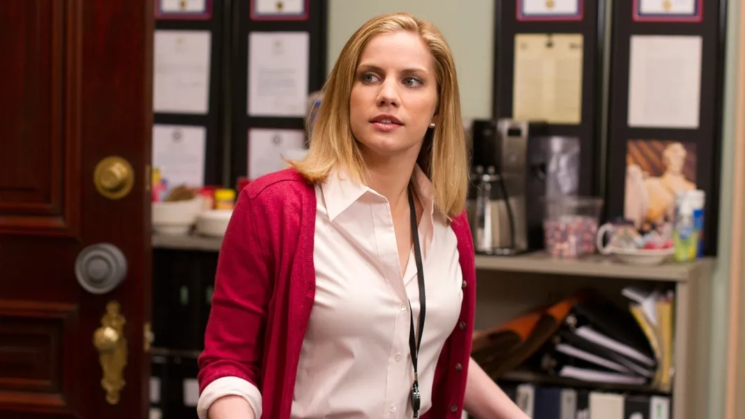 Anna Chlumsky, Veep