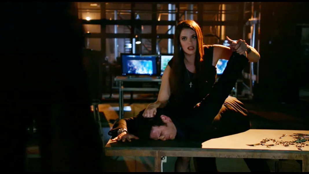 Arrow, The Huntress Returns