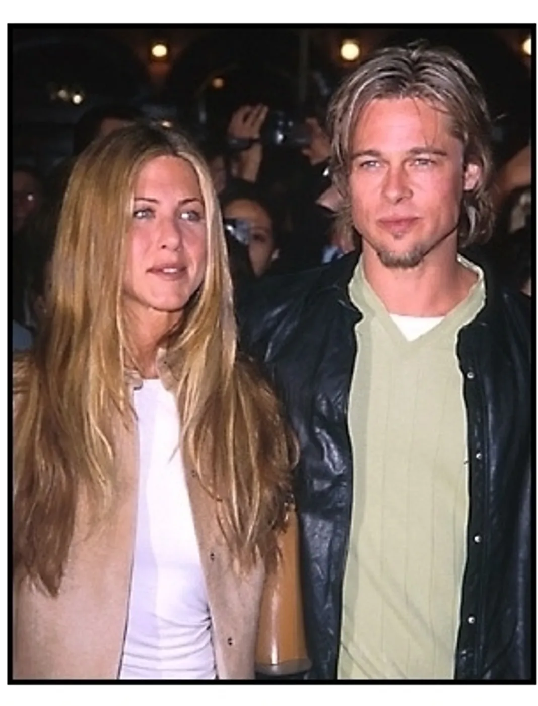 Brad Pitt and Jennifer Aniston at the Erin Brockovich premiere