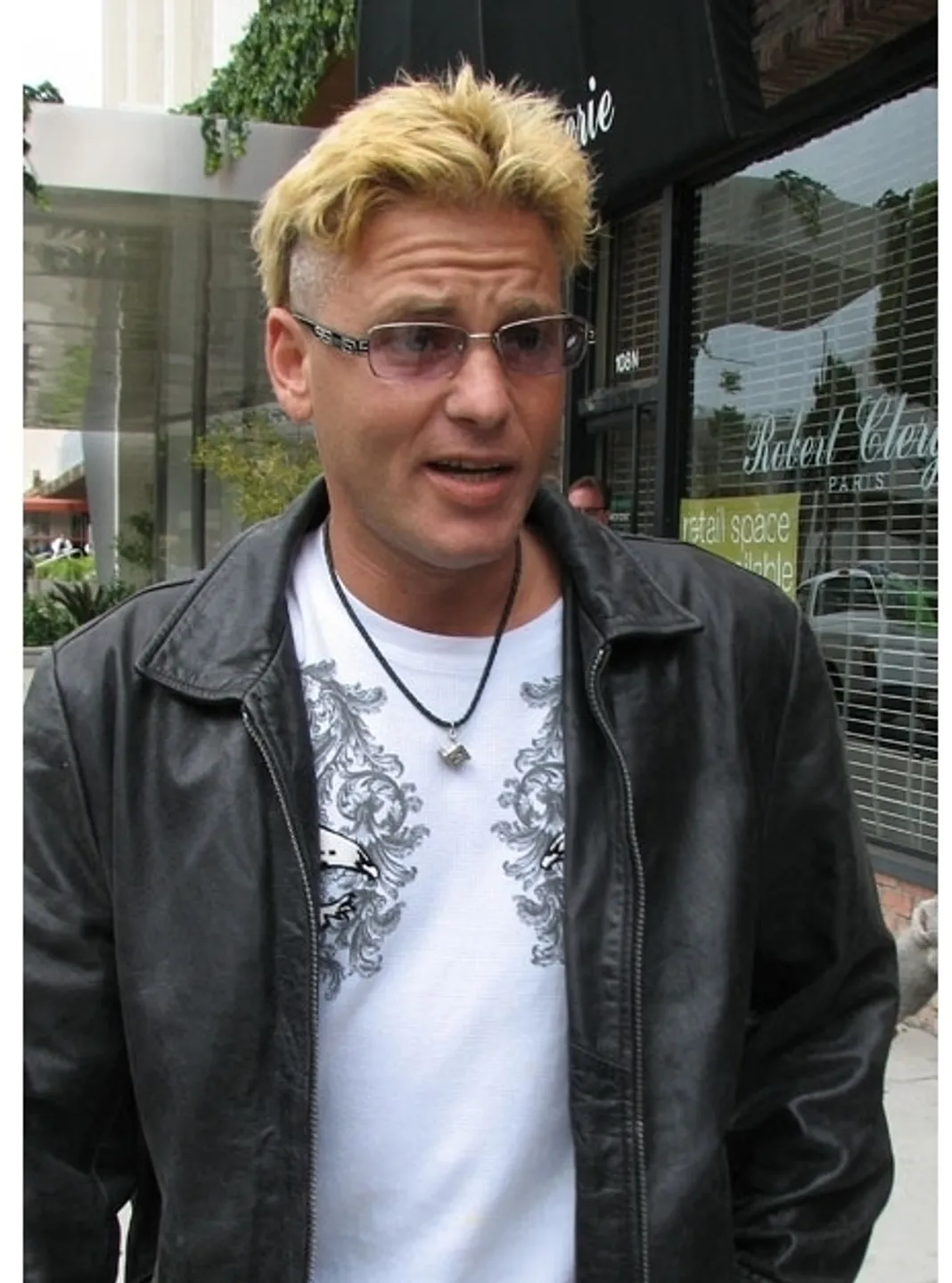 Celebrity Tributes Pour In for Haim (2010/03/10) Tickets to Movies in