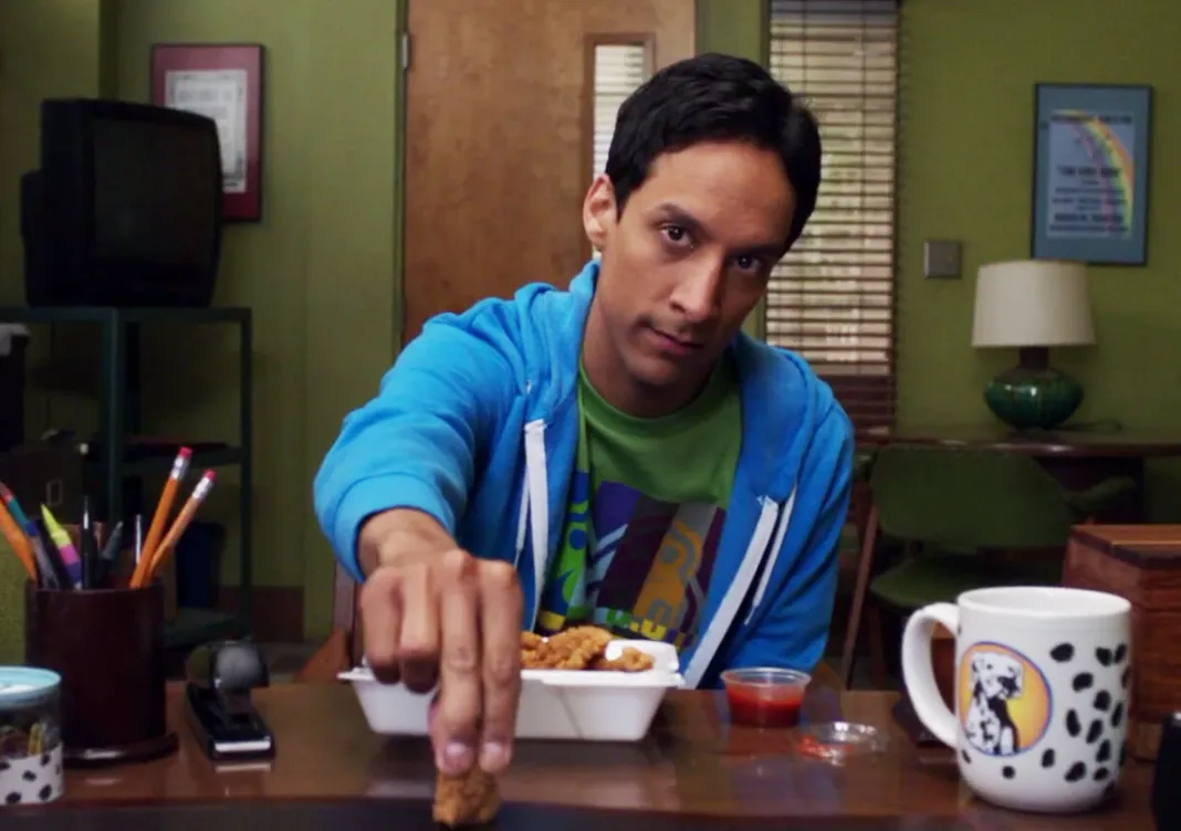 Danny Pudi, Community