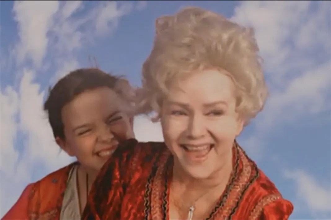 Debbie Reynolds, Kimberly J Brown, Halloweentow, Disney, 101416