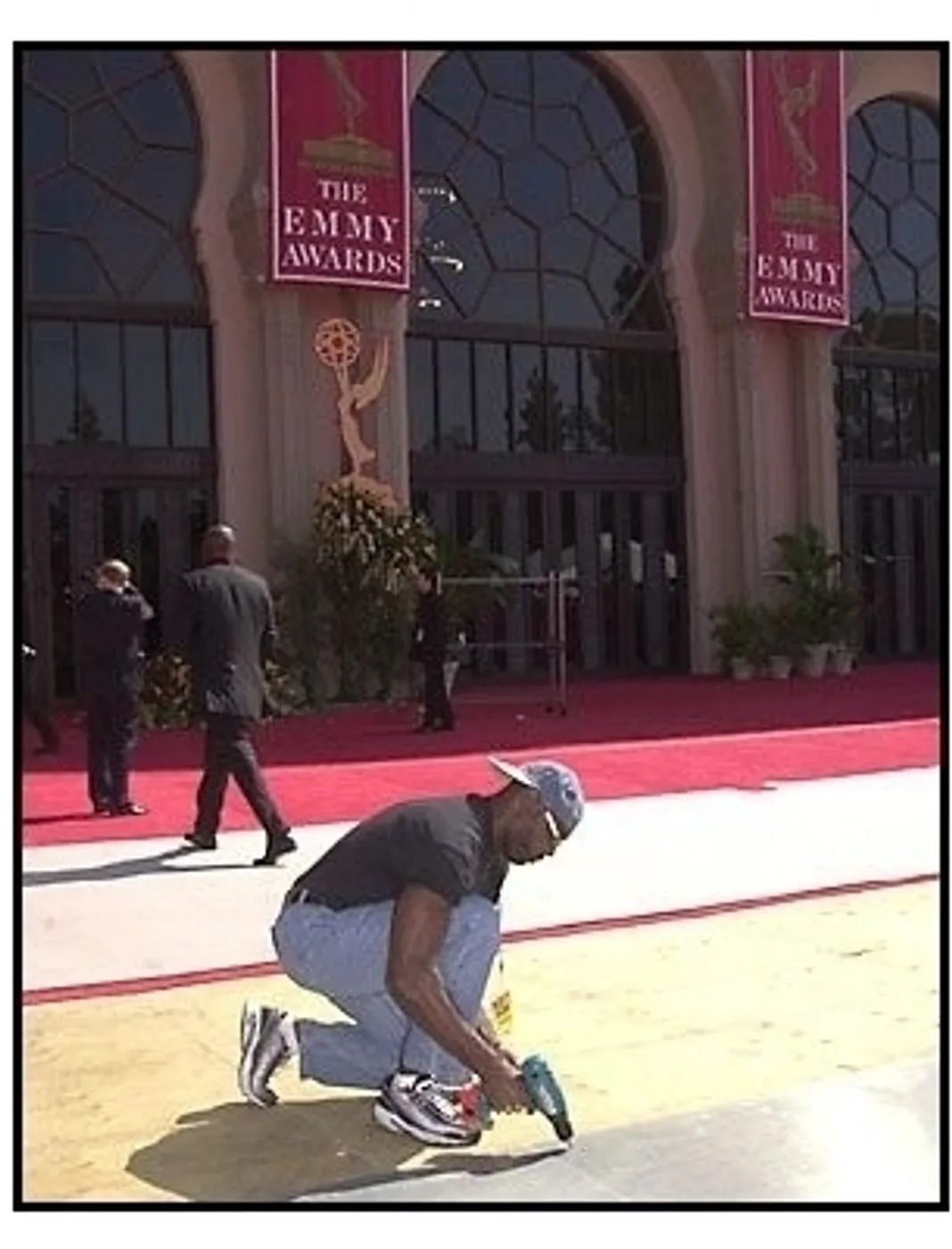 Emmys 2001 canceled: the 53rd Annual Emmy Awards red carpet is put away