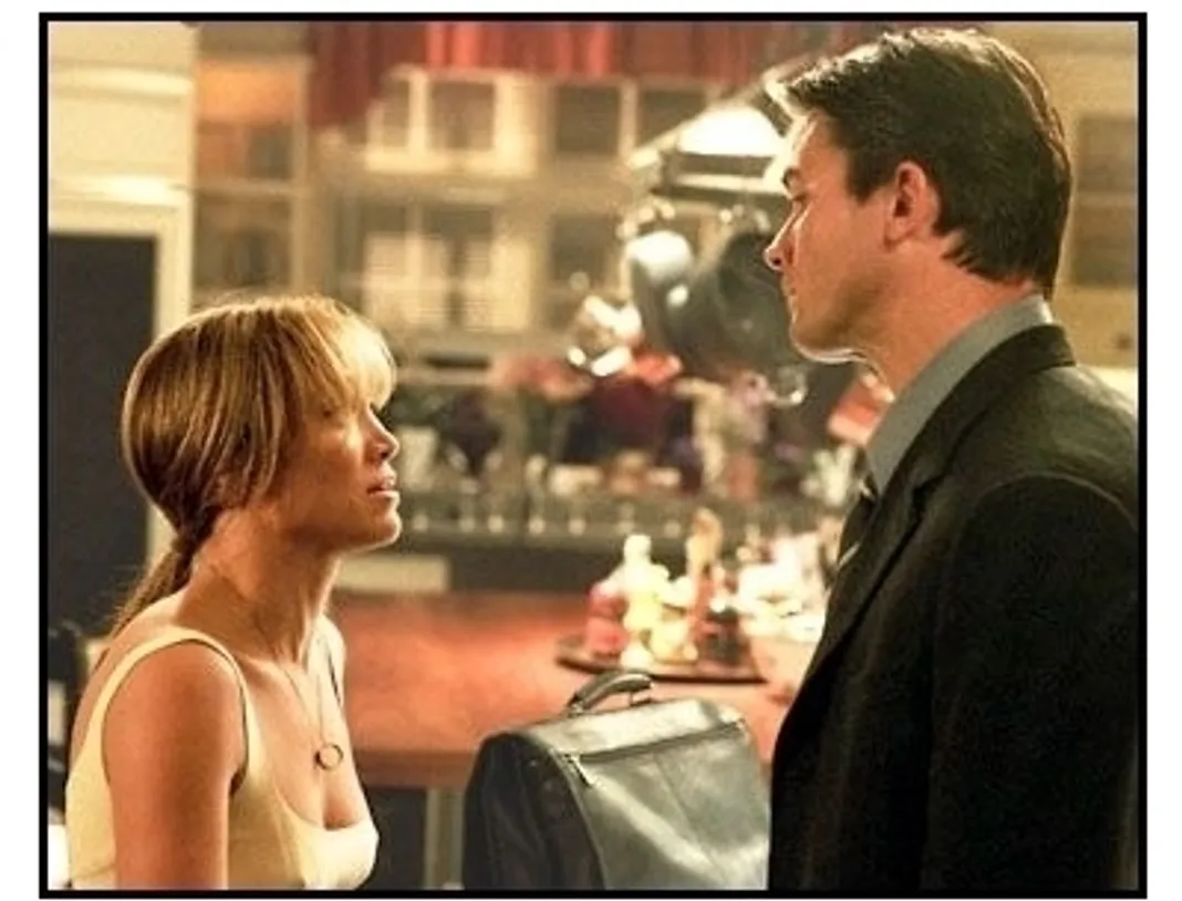 Enough movie still: Slim (Jennifer Lopez) and her husband Mitch (Billy Campbell) seem to have an idyllic surban life until her dream is shattered