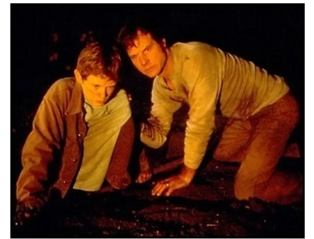 Frailty movie still: Matt O' Leary as Fenton and Bill Paxton as Dad