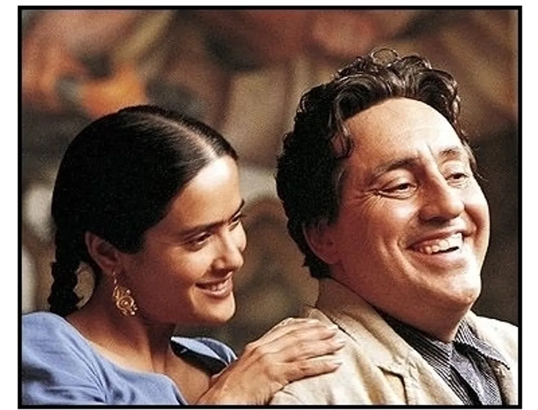 Frida movie still: Salma Hayek and Alfred Molina in Frida