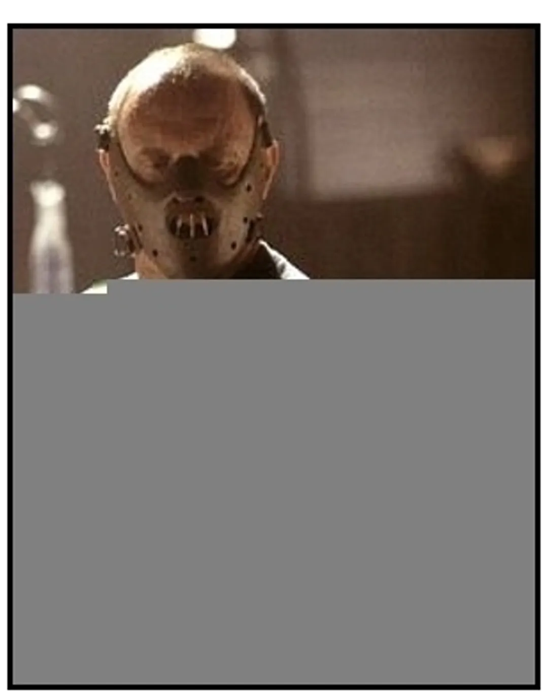 Hannibal movie still: Anthony Hopkins and Julianne Moore 