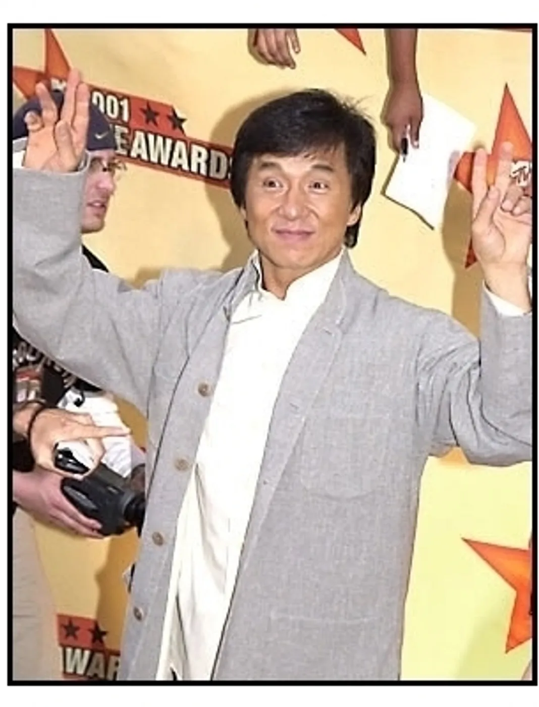 Jackie Chan at the 2001 MTV Movie Awards