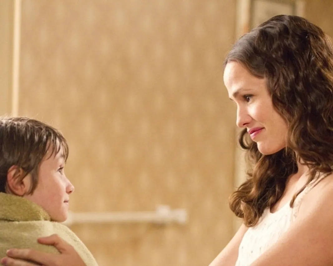 Jennifer Garner. The Odd Life of Timothy Green, Bathtime Scene