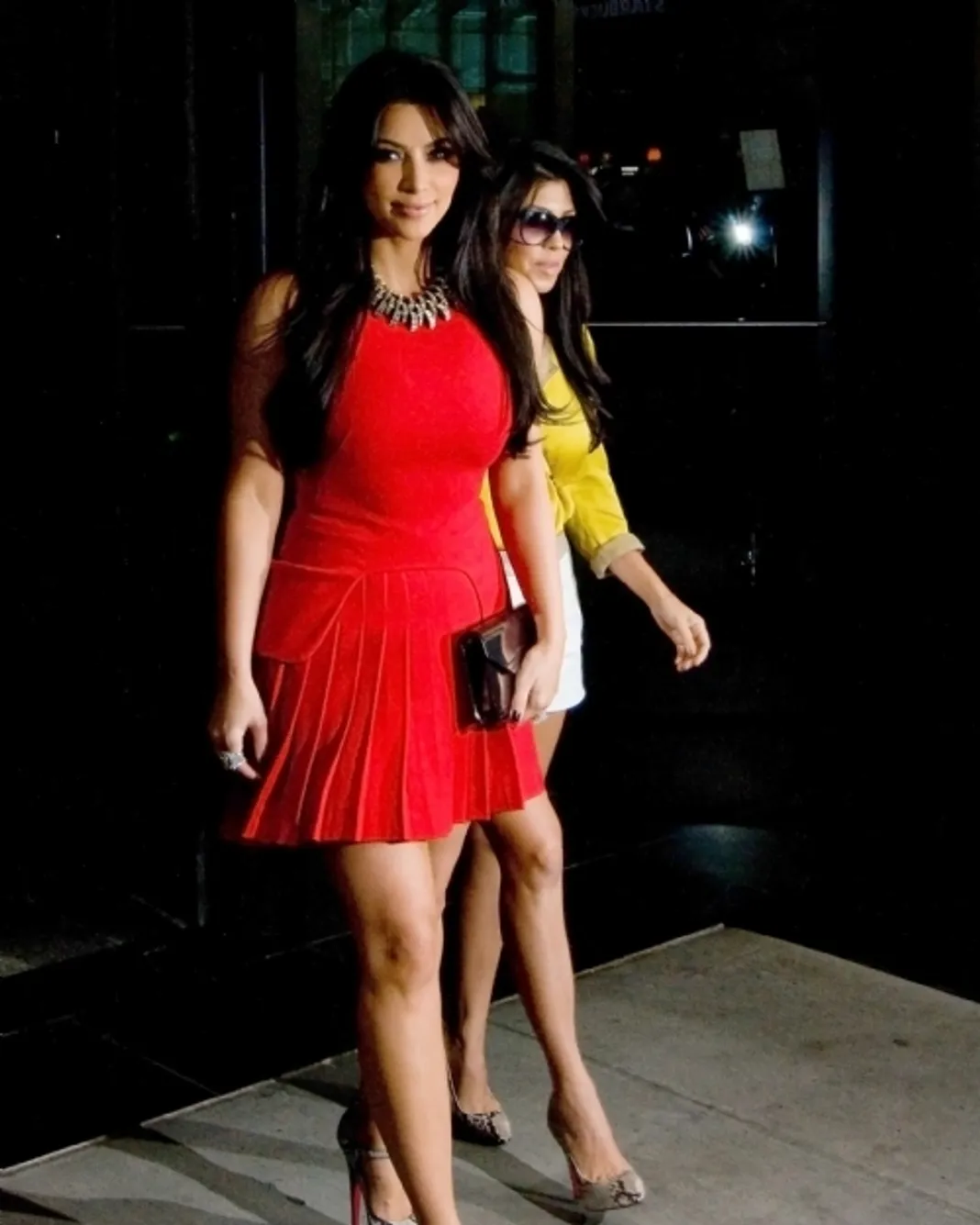 Kim Kardashian,Kourtney Kardashian