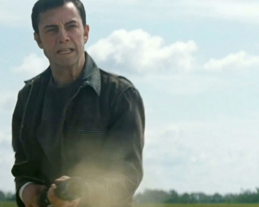 'Looper' Trailer