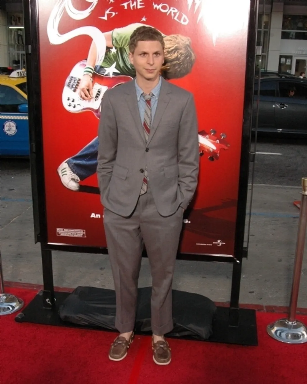 Scott Pilgrim Vs. The World' Premiere Red Carpet Photos (2010/07/28)-  Tickets to Movies in Theaters, Broadway Shows, London Theatre \u0026 More |  Hollywood.com, image size:1068x1335