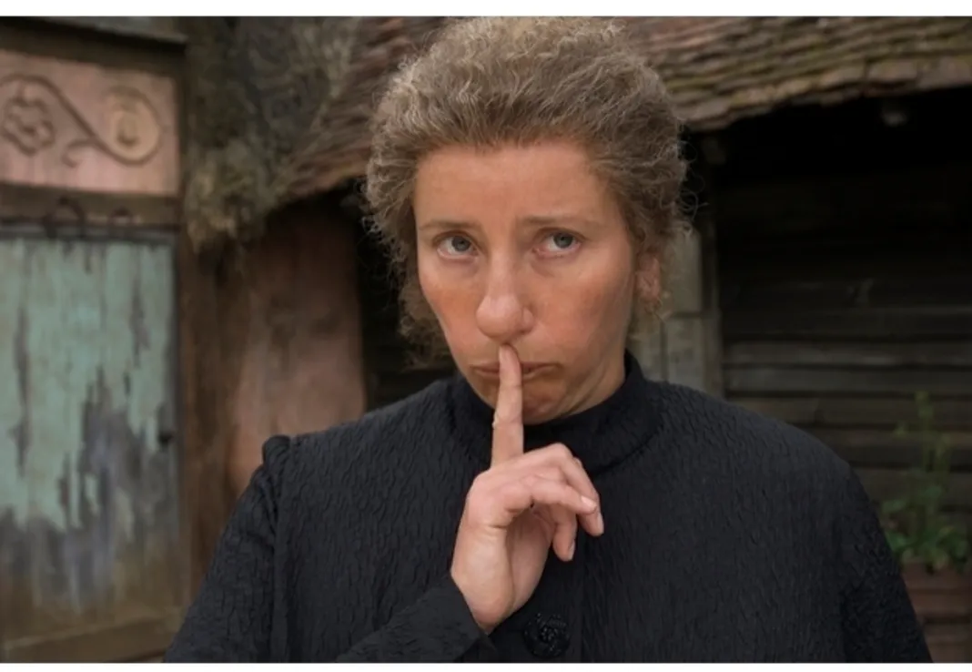 'Nanny McPhee Returns' Movie Stills: Emma Thompson