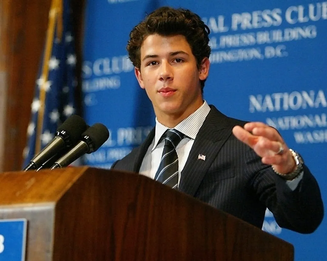 Nick Jonas addresses a National Press Club luncheon to raise awareness for juvenile diabetes, Washington DC, 8/24/09