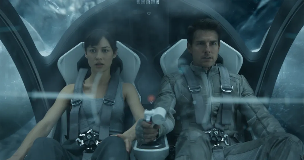 Oblivion, Tom Cruise, Olga Kurylenko