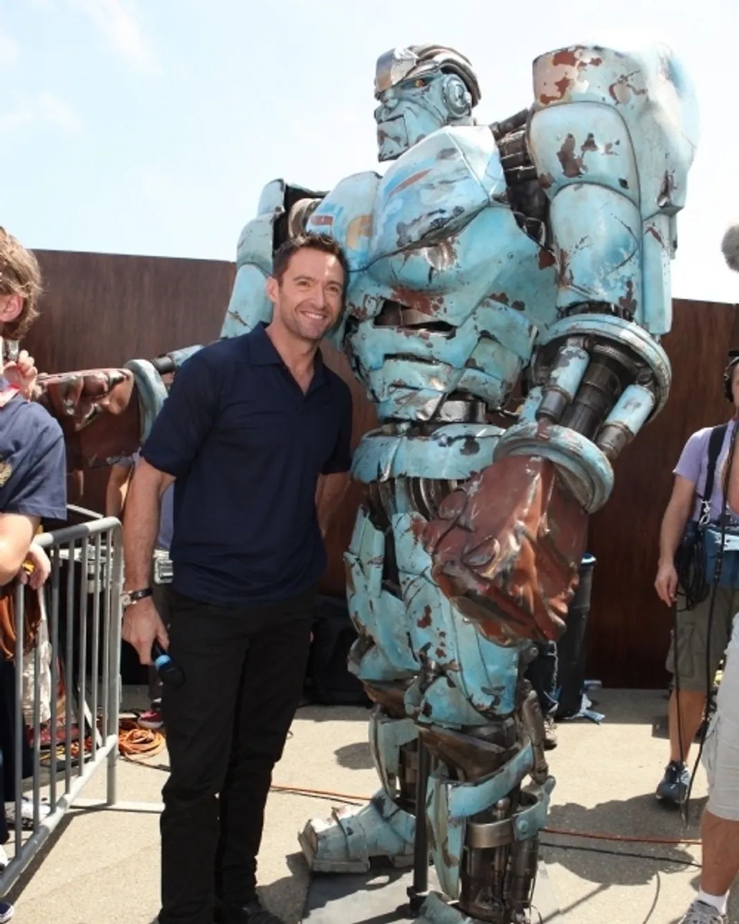 REAL STEEL- Hugh Jackman at Comic-Con 2011 Photos