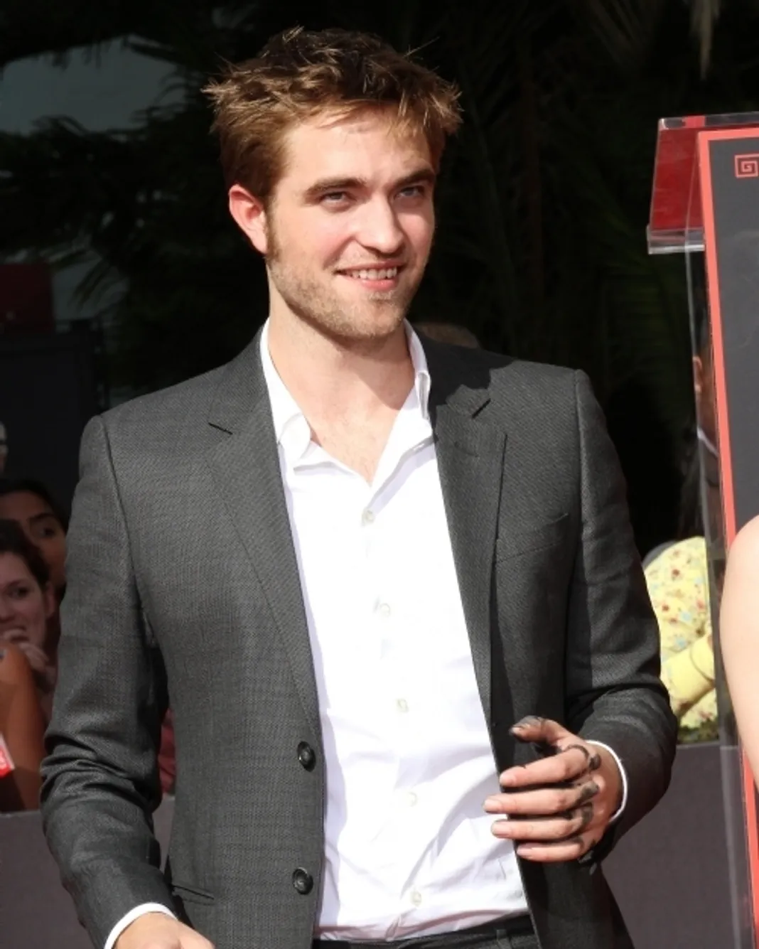Robert Pattinson
