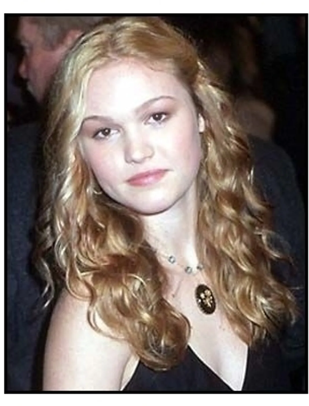 Save the Last Dance premiere: Julia Stiles at the Save the Last Dance premiere