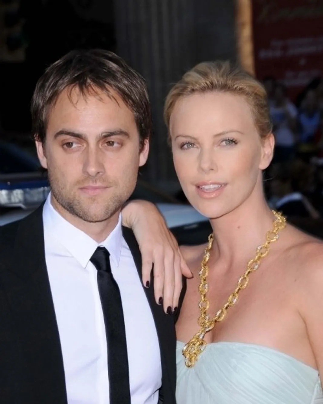 Who Is Stuart Townsend Dating 2022