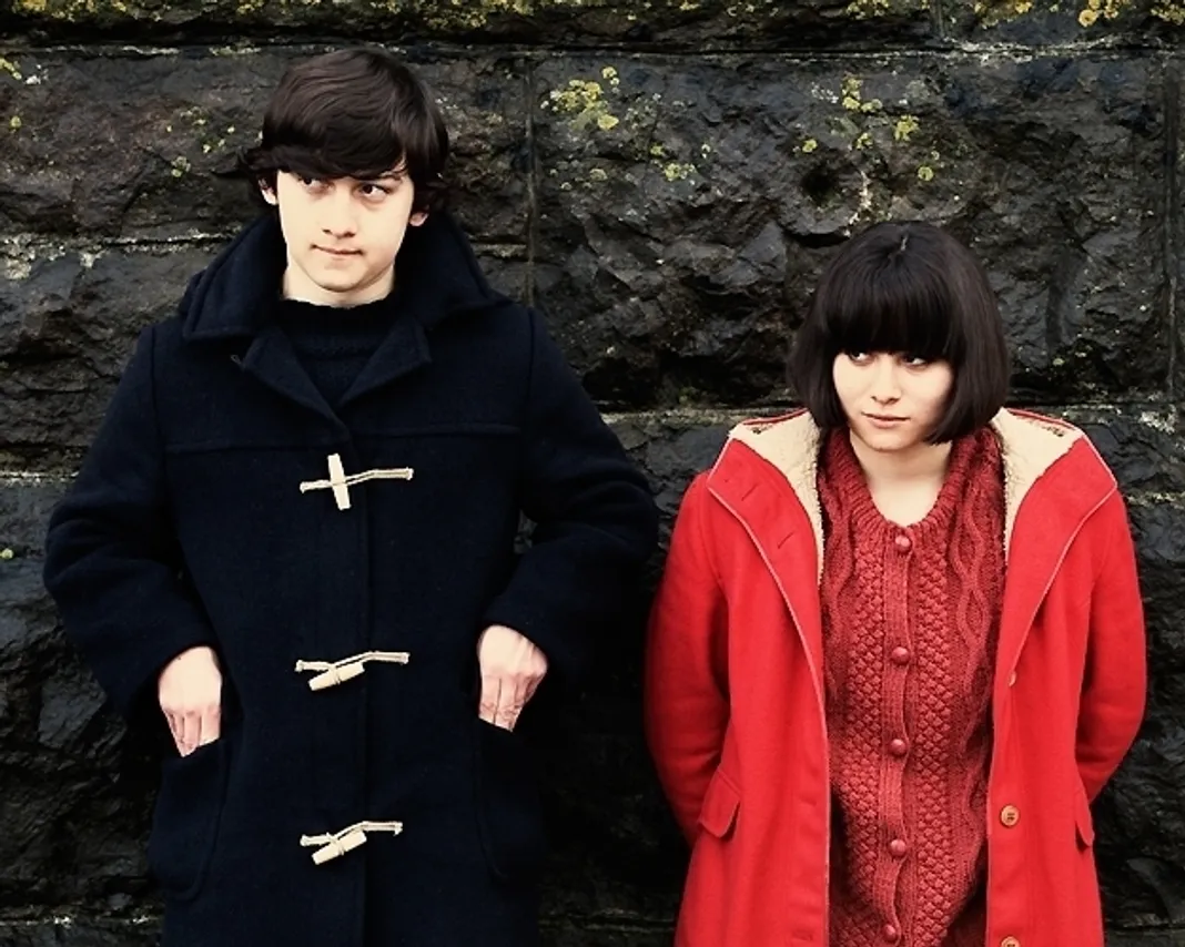 Submarine: Craig Roberts, Yasmin Paige