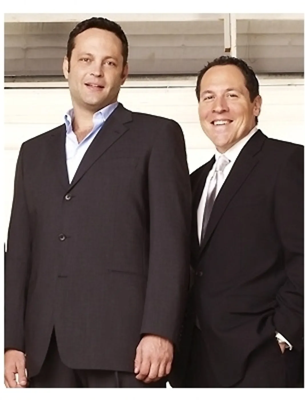 Vince Vaughn, Jon Favreau Swing Again (2008/09/19)- Tickets to Movies in  Theaters, Broadway Shows, London Theatre \u0026 More | Hollywood.com, image size:1068x1401