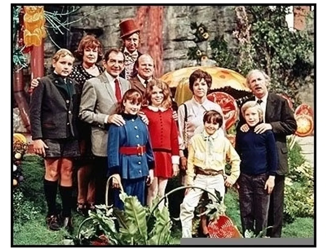 Willy Wonka and the Chocolate Factory movie still: cast photo