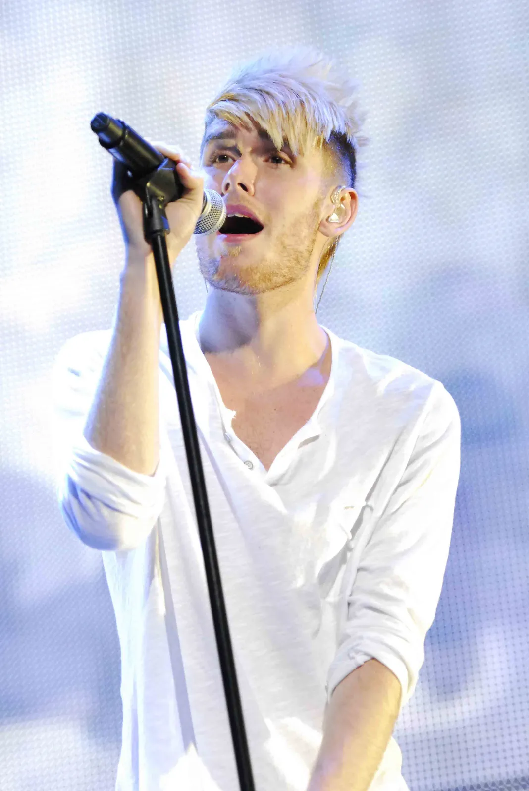 Colton Dixon