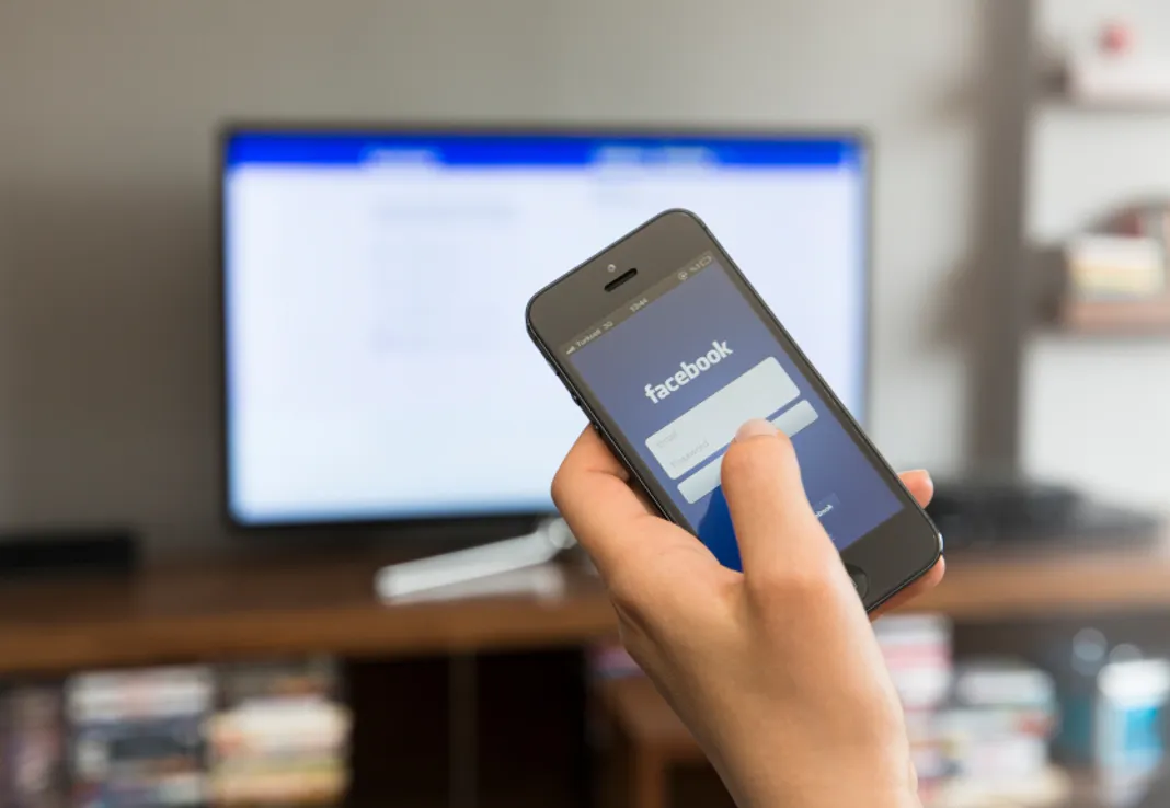 Facebook and television